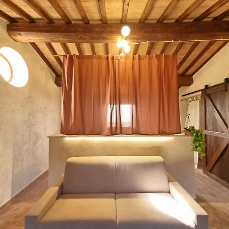 Casa Rosa - Avamposto * Gualdo Cattaneo